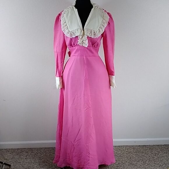 Vintage Dresses & Skirts - Handmade Silk Women Vintage Dress Size M Needs to Clean